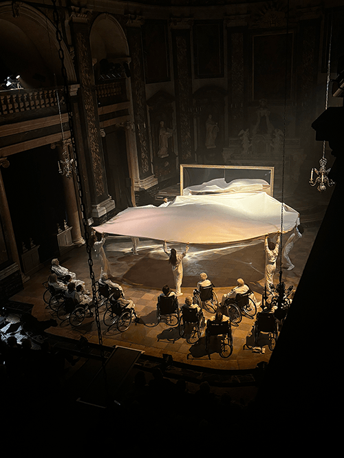 dévoilement du miroir